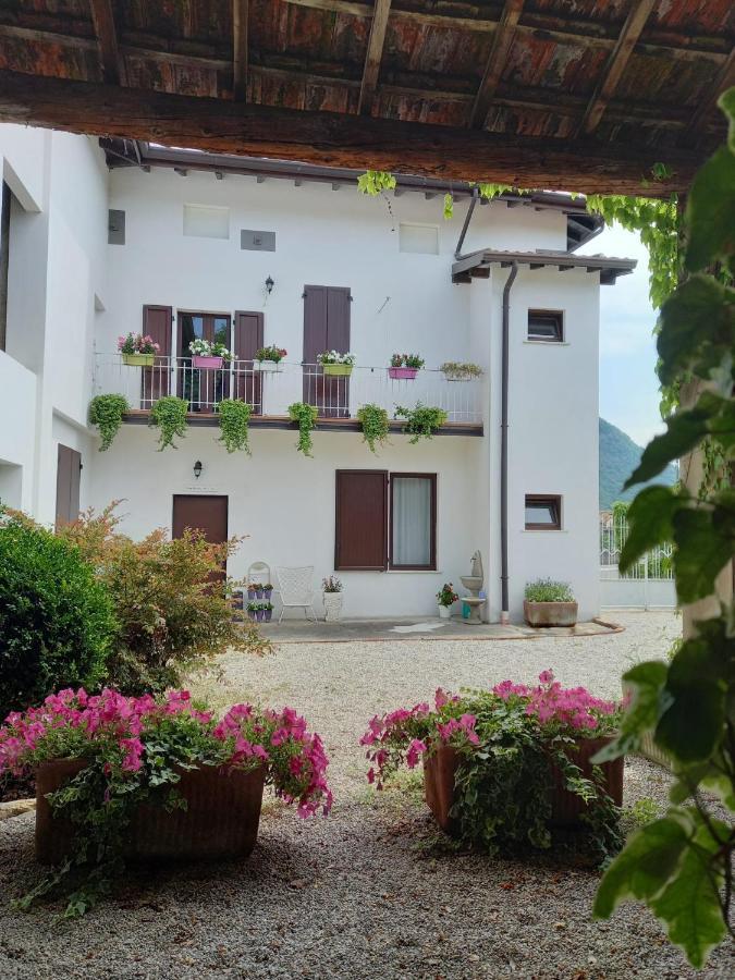 Apartament La Casa Bianca Roe Zewnętrze zdjęcie